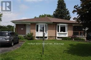 property at 1402 Colmar Ave
