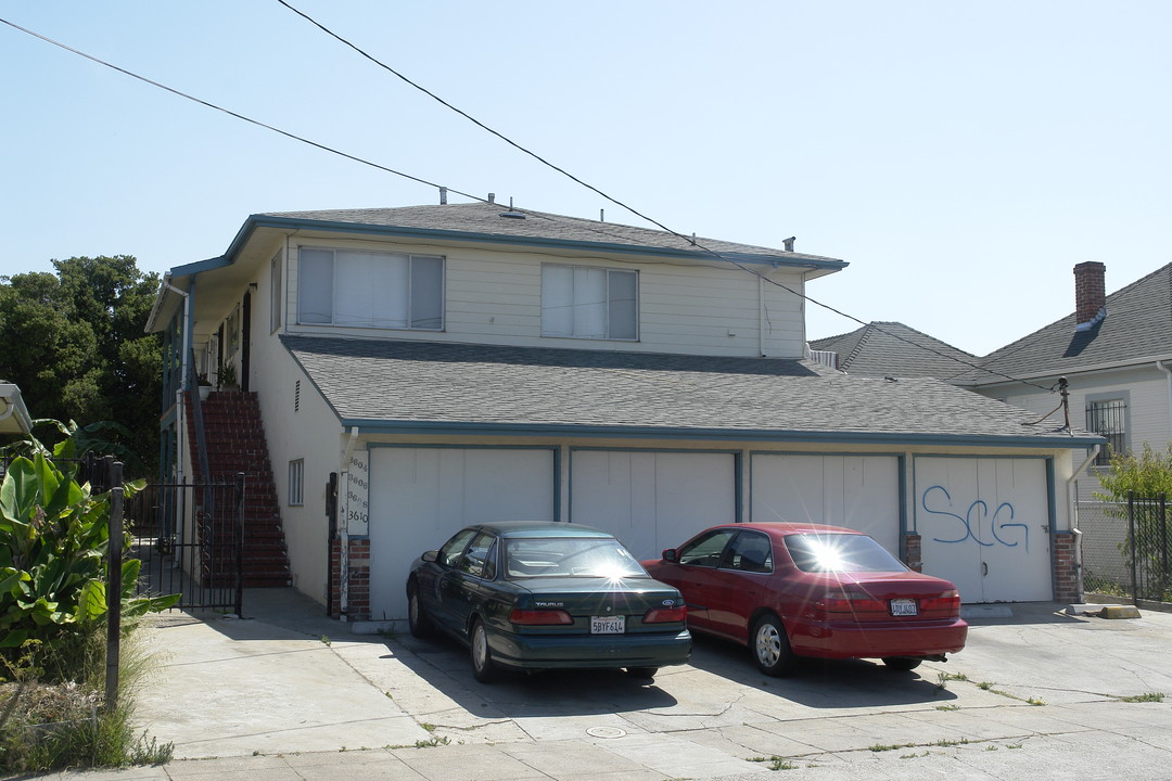 3604-3610 Brookdale Ave in Oakland, CA - Building Photo