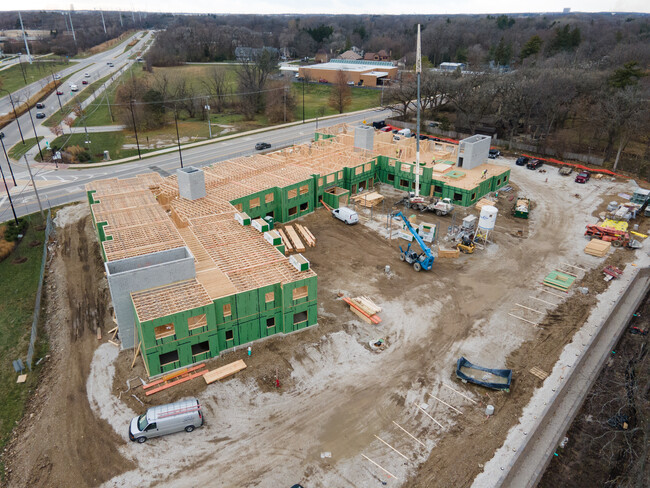 Warrenville Horizon in Warrenville, IL - Foto de edificio - Building Photo