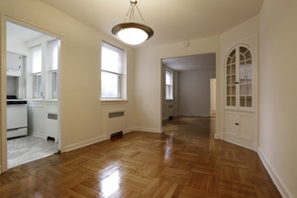 The Mayfair Apartments in Wilmington, DE - Building Photo - Interior Photo