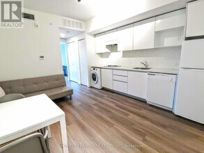 268 Lester St in Waterloo, ON - Building Photo - Building Photo