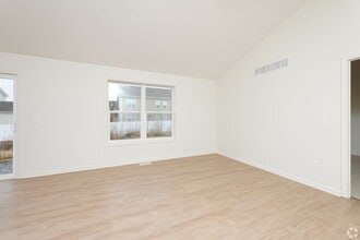 80 Arthurian Way in North Chili, NY - Building Photo - Building Photo