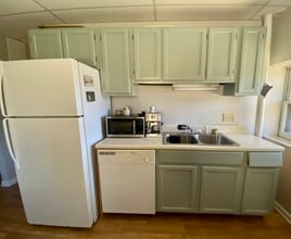 224 Charles St, Unit Charming studio apartment in Boone, NC - Building Photo - Building Photo