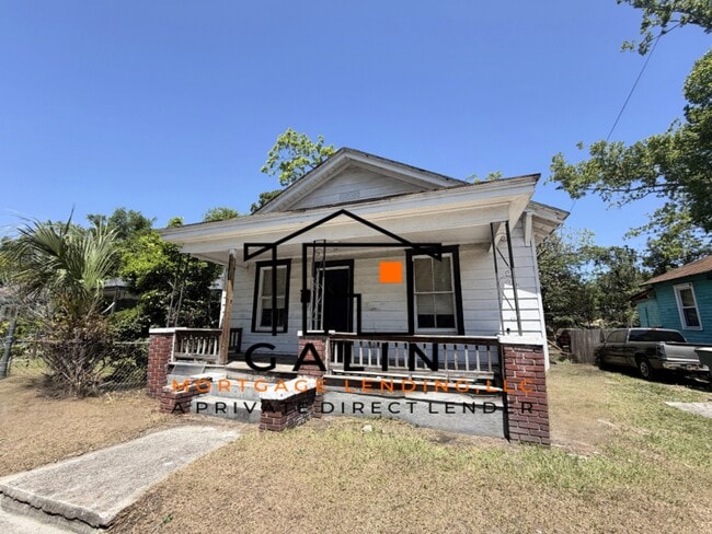 property at 20 W 54th St