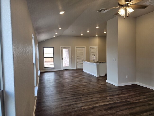 6109 Buckthorn Dr in Midland, TX - Building Photo - Building Photo