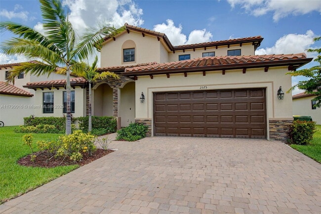 property at 2575 SE 2nd St
