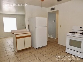 2626 N Haskell Dr in Tucson, AZ - Foto de edificio - Building Photo