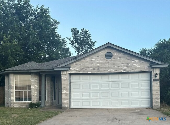 2310 Tracey Ann Ln