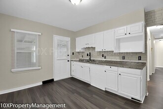 849 Ruby Ave in Columbus, OH - Building Photo - Building Photo