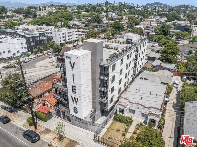property at 3105 Bellevue Ave
