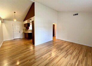 1907 Rabb Rd in Austin, TX - Building Photo - Building Photo