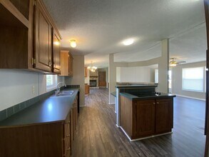 8505 Highway 41 in Adams, TN - Building Photo - Building Photo