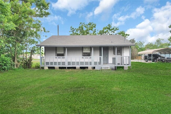 304 Hemphill St in Texas City, TX - Building Photo - Building Photo