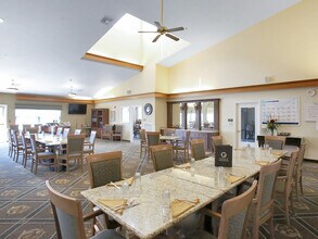 Prestige Care Senior living Five Rivers in Tillamook, OR - Foto de edificio - Building Photo
