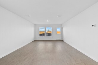 3148 Burmese St in Providence Village, TX - Building Photo - Building Photo