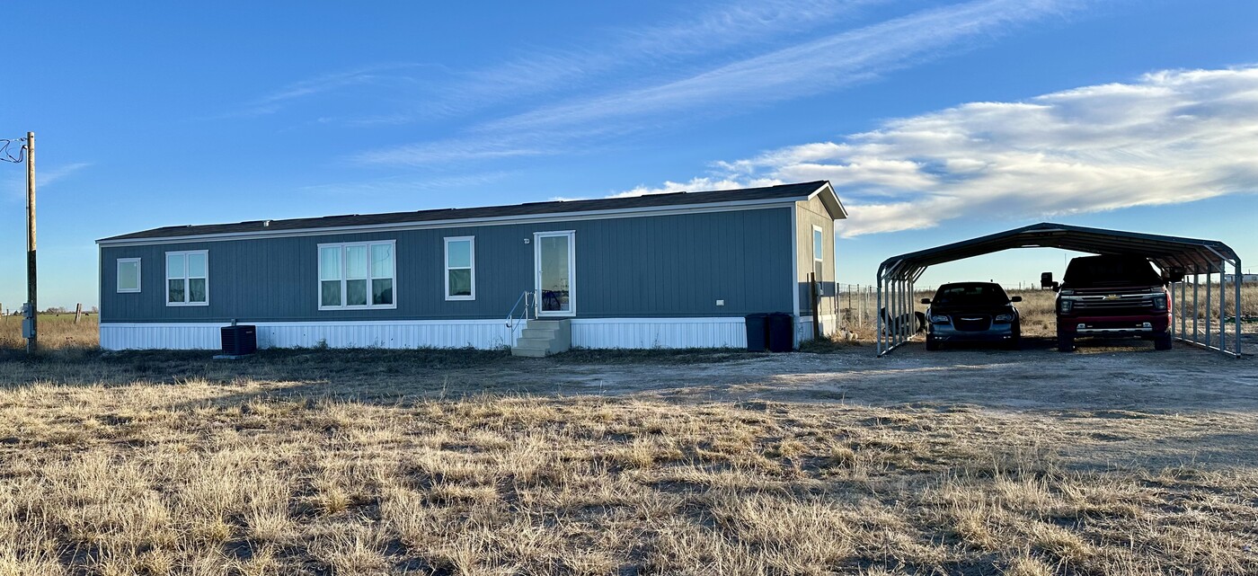 1755 Bingham Stratton in Portales, NM - Building Photo