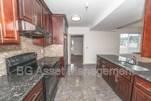 1459 MacArthur Blvd in Oakland, CA - Building Photo