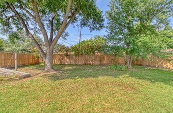 314 NW Compass Dr in Lawton, OK - Building Photo - Building Photo