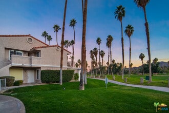 505 S Farrell Dr, Unit Beautiful Condo with View in Palm Springs, CA - Building Photo - Building Photo