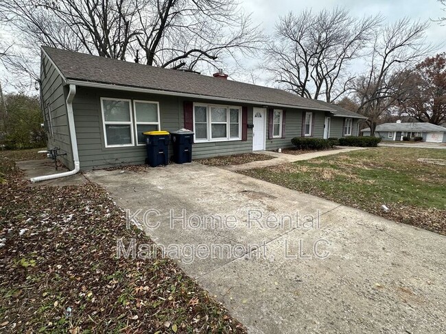 11214 Greenwood Rd in Kansas City, MO - Foto de edificio - Building Photo