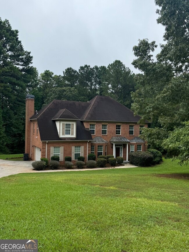 property at 1172 Hemphill Rd