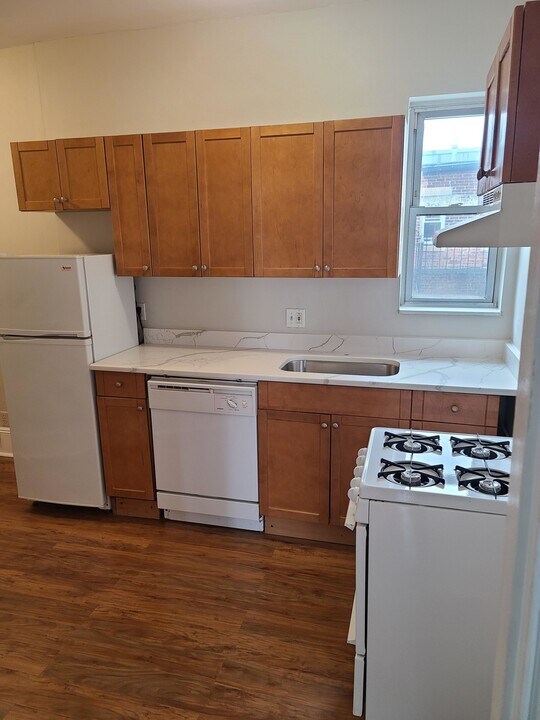 1154 Boylston St, Unit 47 in Boston, MA - Building Photo