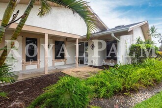 16737 Pheasant Ct in Ft. Myers, FL - Foto de edificio - Building Photo