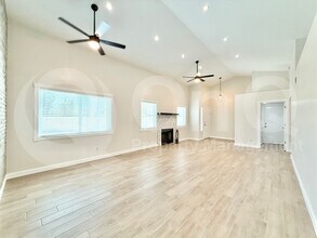 537 S Danyell Dr in Chandler, AZ - Foto de edificio - Building Photo