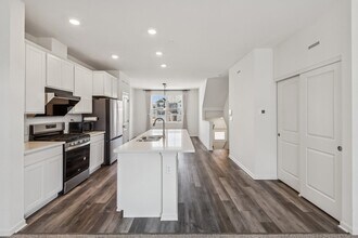 2014 Yellowstone Blvd in Mundelein, IL - Building Photo - Building Photo