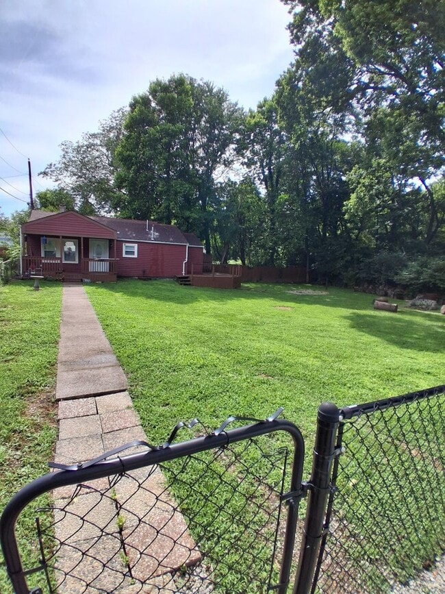 1515 Berry Ave in Dayton, OH - Building Photo - Building Photo
