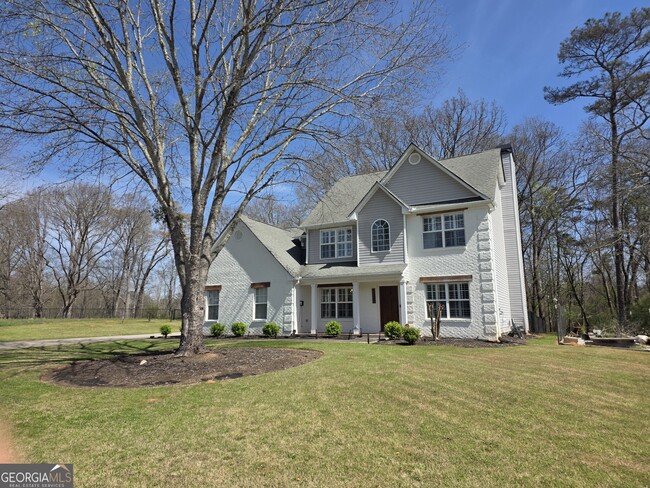 property at 1121 Vanessa Ave