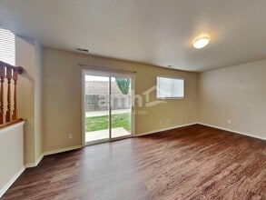 125 S 150 W in Clearfield, UT - Foto de edificio - Building Photo