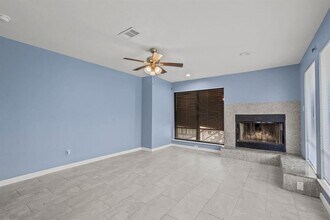 7316 Overton St in Hitchcock, TX - Building Photo - Building Photo