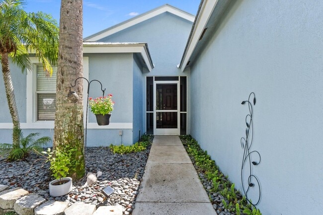 2648 SW Impala Way in Stuart, FL - Building Photo - Building Photo