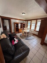 3600 N Vel R. Phillips Ave in Milwaukee, WI - Foto de edificio - Building Photo