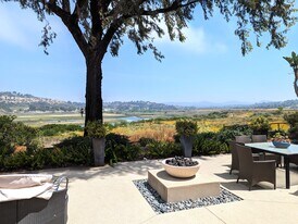 850 Santa Hidalga in Solana Beach, CA - Building Photo