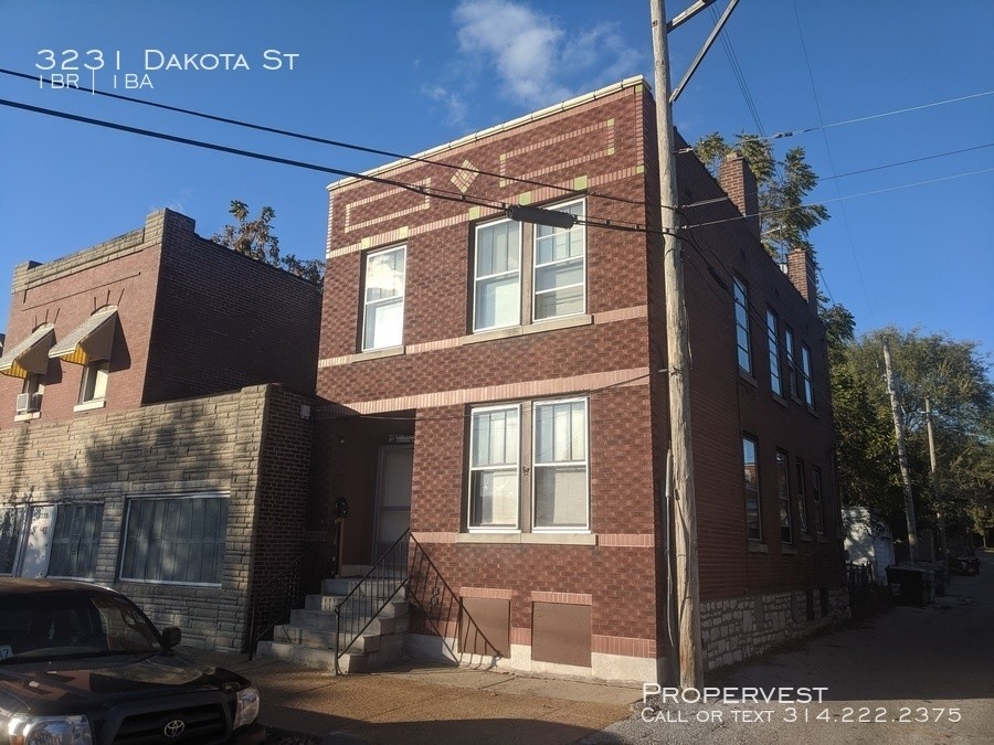 3231 Dakota St in St. Louis, MO - Building Photo