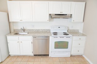 41 Marion St in Boston, MA - Building Photo