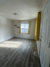 1620 W Warnock Ave in West Valley City, UT - Building Photo - Building Photo