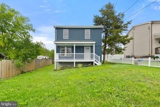 558 Branch St in Strasburg, VA - Building Photo - Building Photo