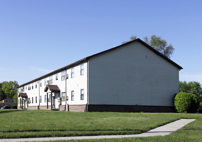 Bedford Woods Apartments in Toledo, OH - Building Photo - Building Photo