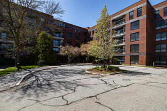 22 Railroad St in Andover, MA - Foto de edificio - Building Photo