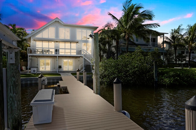property at 207 Elsa Rd