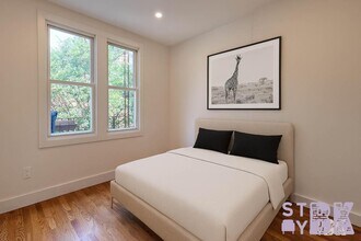 275 Nassau Ave in Brooklyn, NY - Building Photo - Building Photo
