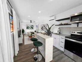 6723 New York St in Houston, TX - Building Photo