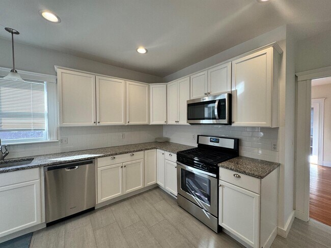 5 Gorham Rd, Unit 2 in Medford, MA - Building Photo - Building Photo