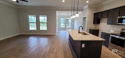 6850 Summerset Dr in Gulf Shores, AL - Building Photo - Building Photo