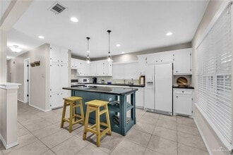 29 Palm Dr in Alamo, TX - Building Photo - Building Photo