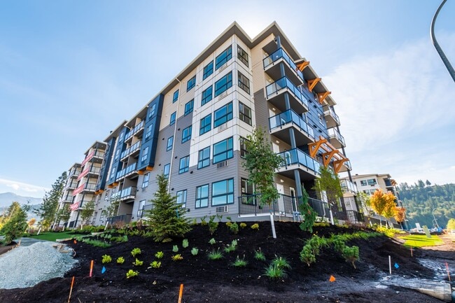 The Station in Chilliwack, BC - Building Photo - Building Photo