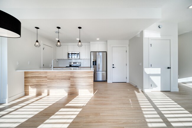19607 45th St SE in Calgary, AB - Building Photo - Building Photo